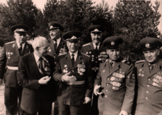 Suren Sargsyan (second from the right) with the other veterans of Great Patriotic War at the Victory Day Parade, May 9, 1985, Moscow